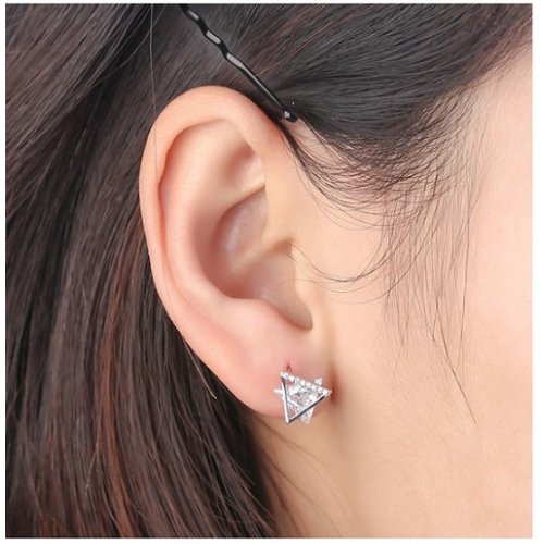 Cercei argint Taylor Trendy, roz, Elemente Swarovski Cercei argint Taylor Trendy, roz, Elemente Swarovski