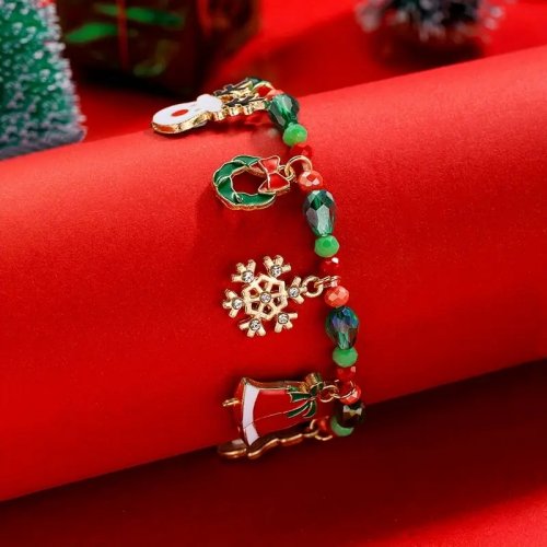 Bratara festiva cu farmec de Crăciun