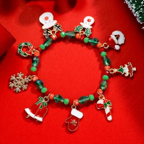 Bratara festiva cu farmec de Crăciun